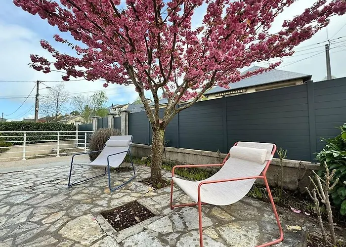 Le Nid Ruthenois - Clim, Wifi, Netflix & Terrasse Apartment Rodez